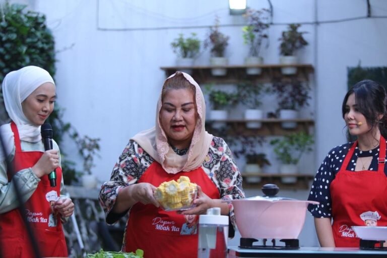 Kolaborasi dengan Food Bloger, Mbak Ita Masak Menu Buka Puasa Sehat, Mudah, dan Gizi Seimbang