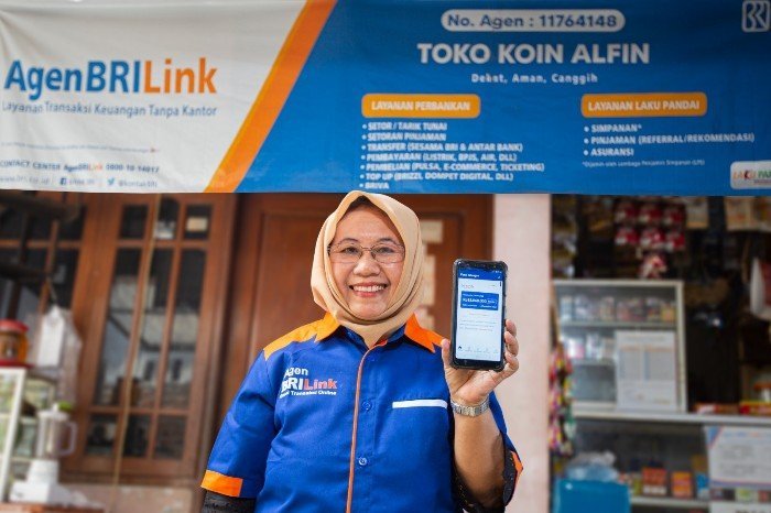 Nasabah Bank Raya Kini Bisa Setor dan Tarik Tunai di Agen BRILink