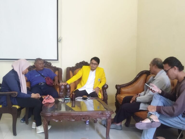 Siap Daftar Caleg, Golkar Karanganyar Bakal PAW Bu Wasimin Yang Meninggal Dunia