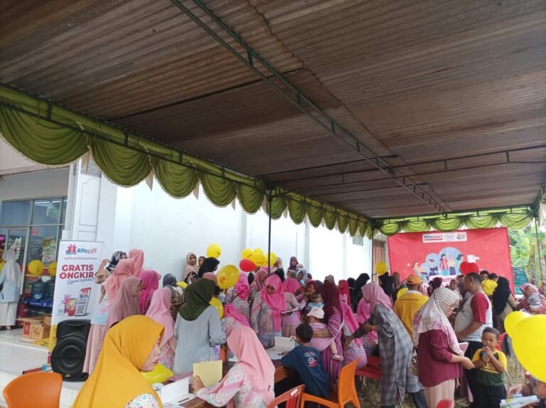 Posyandu Kolaborasi Alfamart dan Cussons Indonesia untuk 10.000 Ibu dan Balita