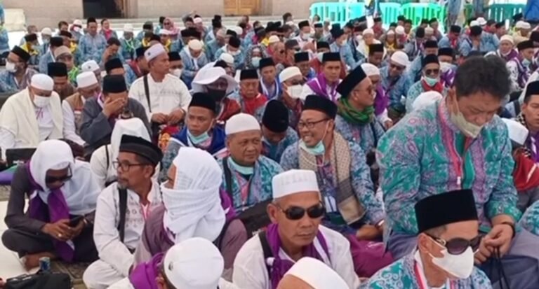 Laporan dari Makkah: Jamaah Haji Keluhkan 4 Hari Tidak dapat Jatah Makan