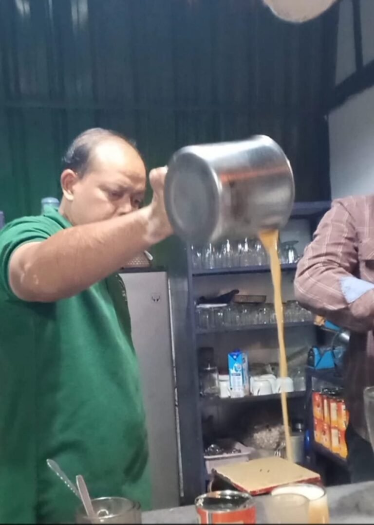 Kopi Tarik Ungaran, Tempat Nongkrong Malam Hari di Ungaran