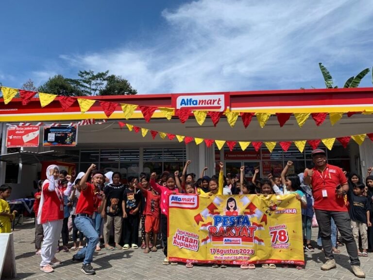 Pesta Rakyat Alfamart Meriahkan HUT RI ke-78