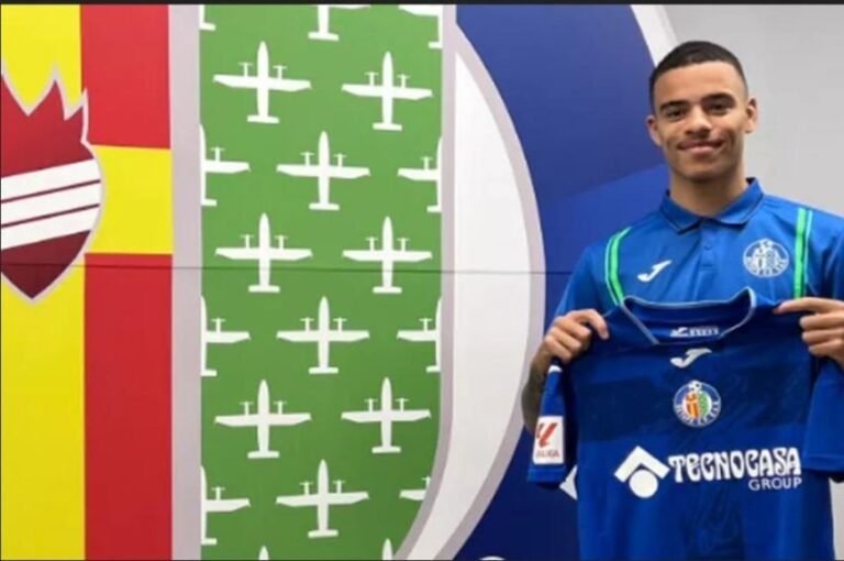 Greenwood Bisa Tersenyum
