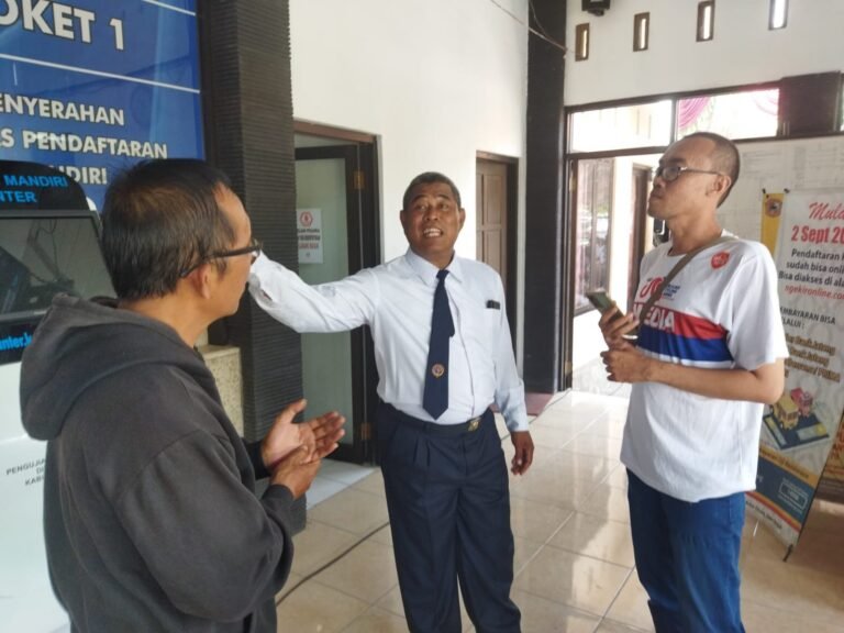 Trans Jateng di Karanganyar Menunggu Kebijakan Gubernur Baru