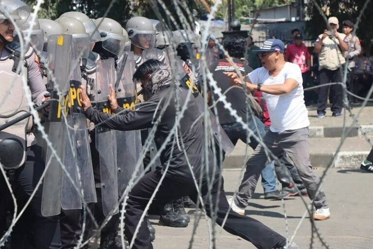 Bubarkan Kerusuhan Pemilu, Polres Semarang Terjunkan Personil K-9