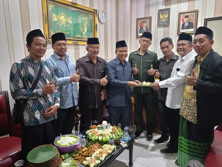 Kado HSN, Perda Pesantren Disahkan DPRD Salatiga