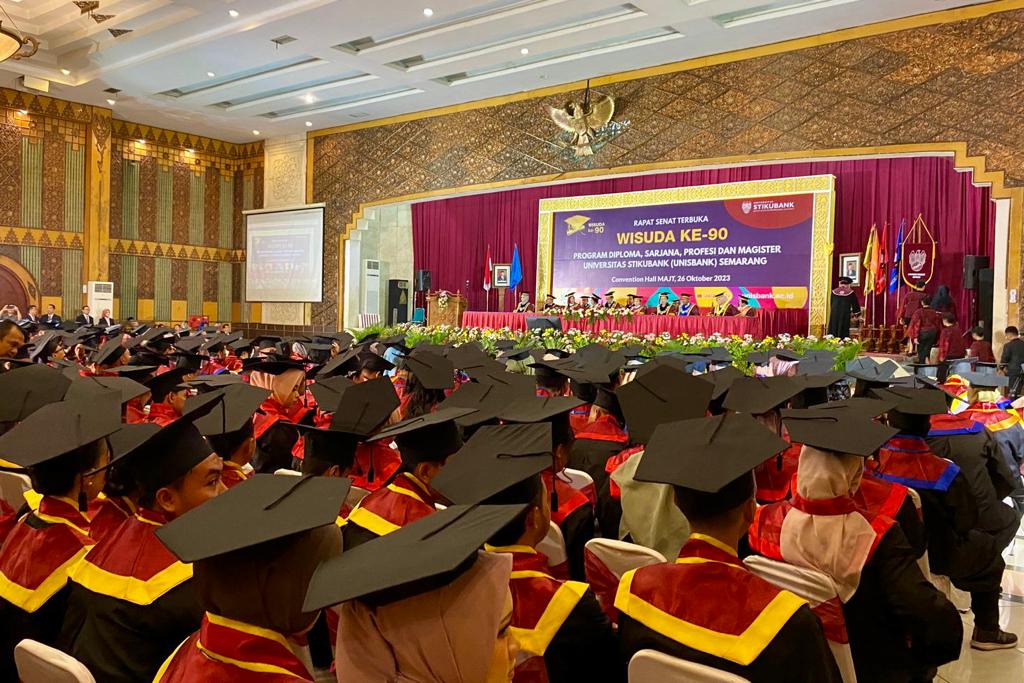 Wisuda Ke 90 Universitas Stikubank Luluskan 508 Wisudawan Jateng Pos