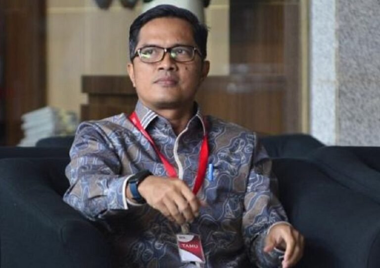 Jadi Pengacara Mentan, Febri Diperiksa Perintangan Penyidikan