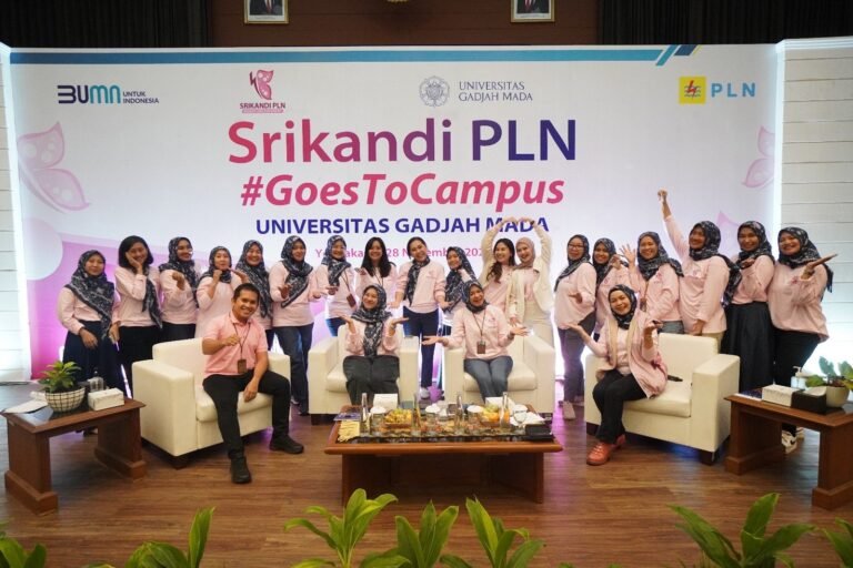 Srikandi PLN Kampanyekan Percepatan Transisi Energi