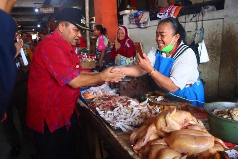 Jelang Nataru, Bupati Semarang Imbau Warga Belanja Secukupnya