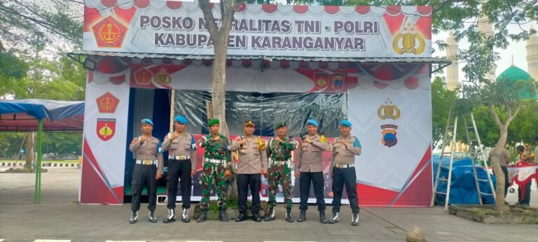 Tegaskan Netral, Polres Karanganyar dan Kodim 0727 Karanganyar Dirikan Posko