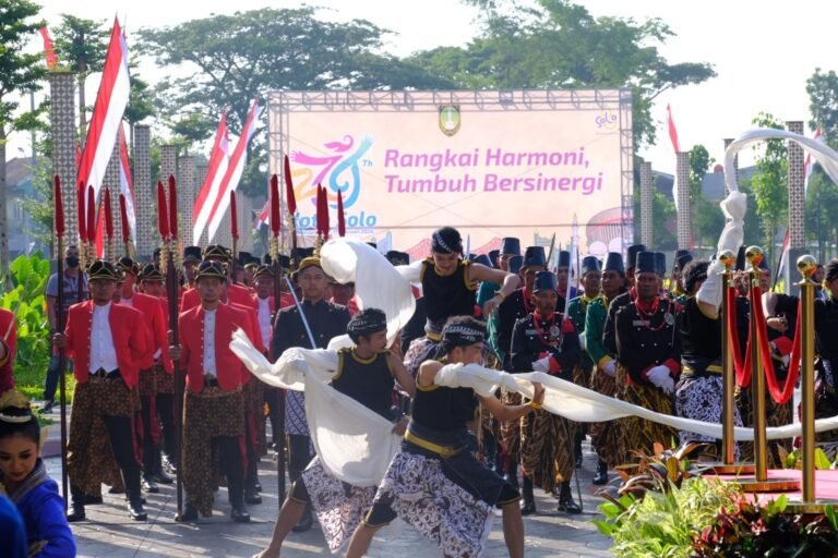 Irup Hari Jadi ke 279 Kota Solo, Mangkunegara X : Pembangunan Kota Pesat
