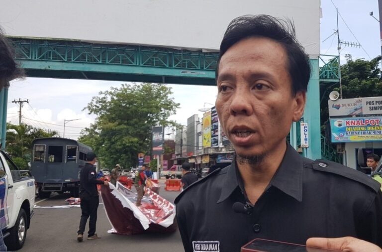 Caleg Pemilik Baliho Berhadiah Umroh di Kudus Dilaporkan Polisi