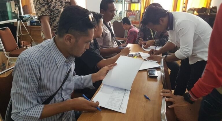 Rekapitulasi Pemilu Kudus Tuntas, Tapi Demokrat Tidak Mau Tanda Tangan