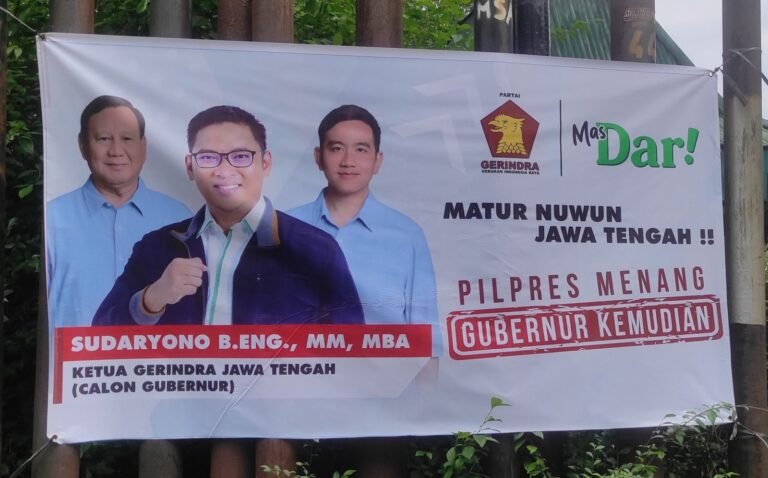 Spanduk “Mas Dar” Dukungan Maju Pilgub Jateng Bertebaran di Semarang