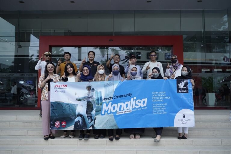 Komunitas Honda BigBike Jateng Uji Kenyamanan Motor Honda EM1 e: & Honda Stylo