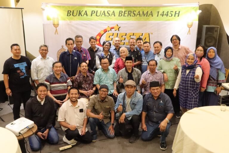 Fiesta Gelar Buka Bersama Wartawan PWI dari Pusat hingga Daerah