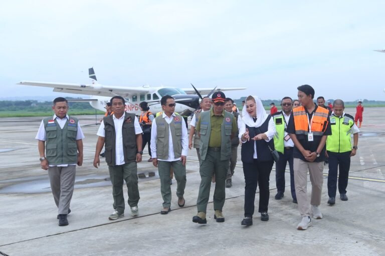 Cek Proses TMC di Semarang, Ini Harapan Kepala BNPB