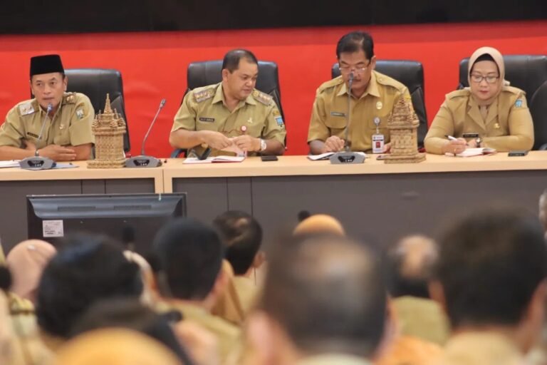 Bupati Ngesti Nugraha Perintahkan Mobil Dinas Dikandangkan