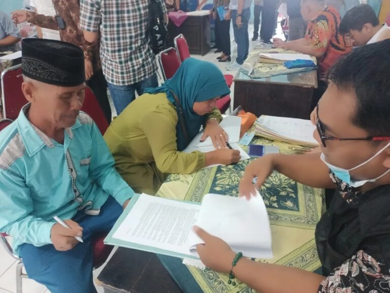 Warga Terdampak Bendungan Jragung Terharu Terima UGR Tegakan