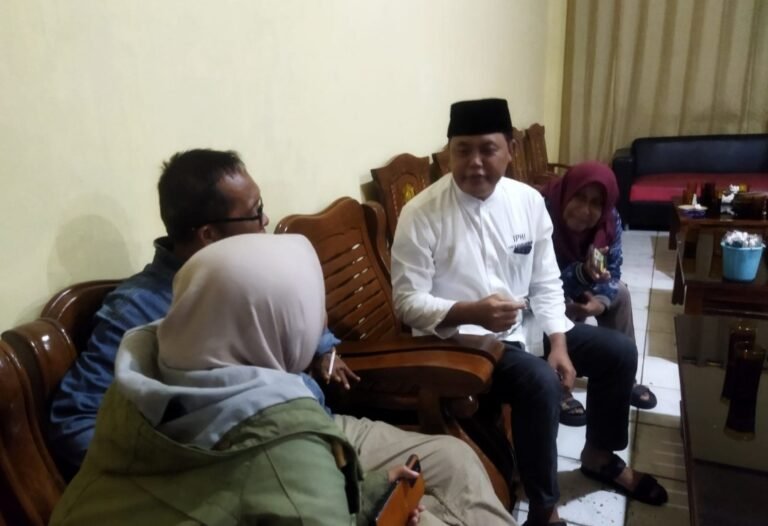 Juliyatmono Prediksi ada 4 Pasang Calon Pilkada Karanganyar