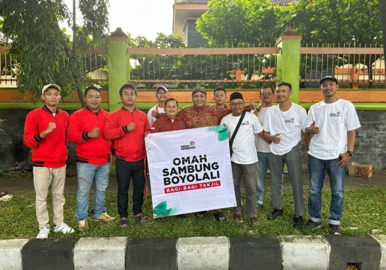 Omah Sambung dan Gus Nabil Berbagi Berkah Bersama Yayasan Darul Hadlonah Boyolali