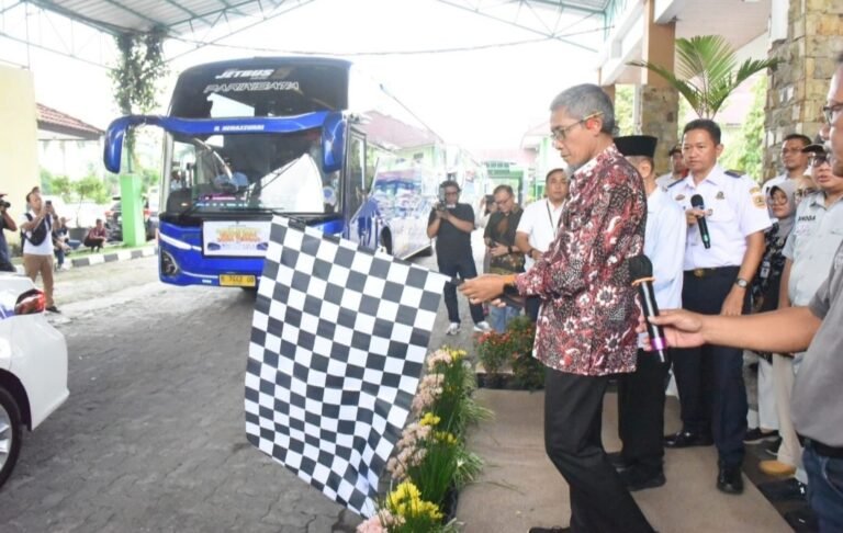 Balik Rantau, Pemprov Jateng Fasilitasi Bus Gratis untuk 3.145 Pemudik