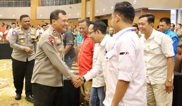 Sukses Wujudkan Pemilu Damai, Kapolda Jateng Apresiasi Kaum Buruh dan Pekerja