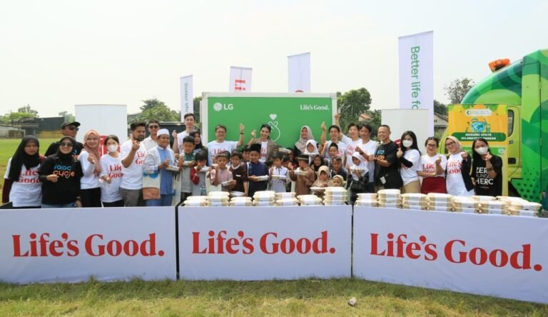 LG Distribusikan 3,000 Paket Makanan