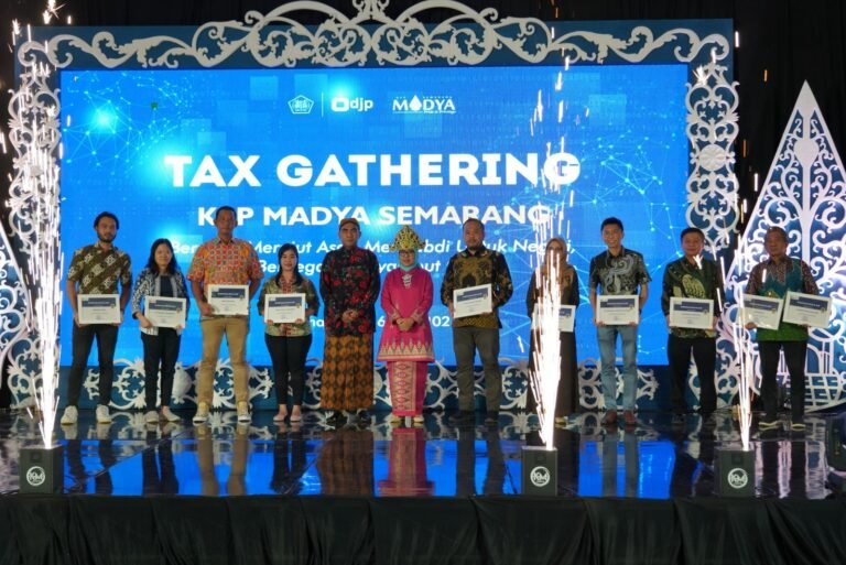 KPP Madya Semarang Gelar Tax Gathering