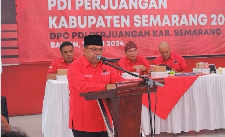 Siap Maju Pilkada, Bupati Semarang Sore Ini Kembalikan Formulir di PDIP