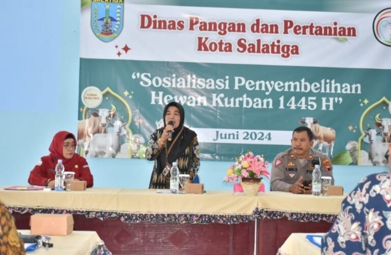 Sekda Salatiga Ingatkan Daging Kurban jangan Dibungkus Plastik