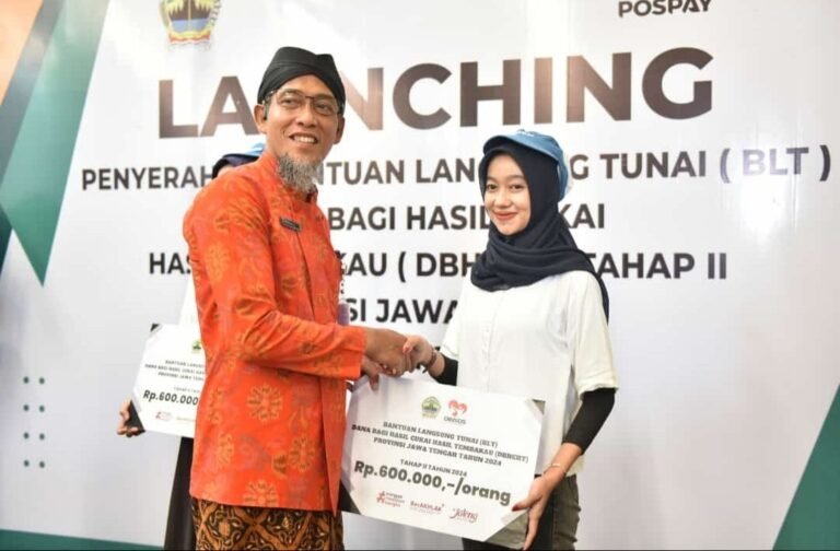 Pemprov Jateng Salurkan Bantuan Dana Bagi Hasil Cukai Hasil Tembakau Kepada 32 Ribu Pekerja