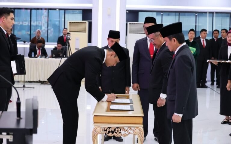AHY Lantik 29 Pejabat Kementerian ATR/BPN