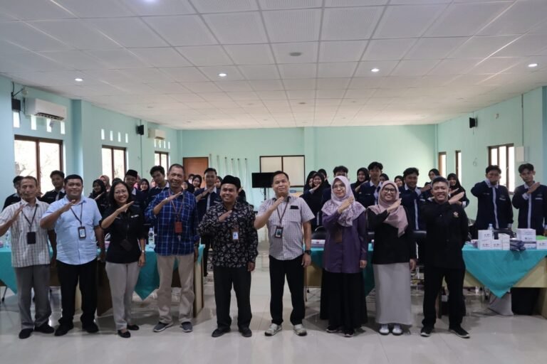 Kenalkan Pajak, KPP Pati Gelar TGTS di Institut Pesantren MAFA