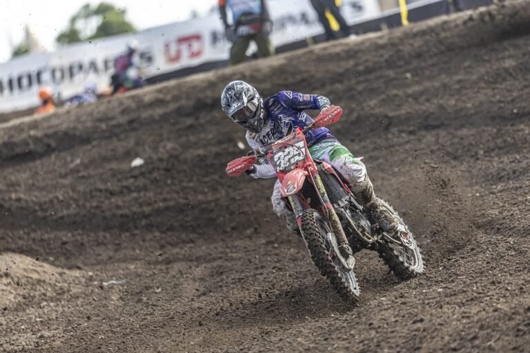 Crosser Astra Honda Tuntaskan Perjuangan di MXGP Lombok