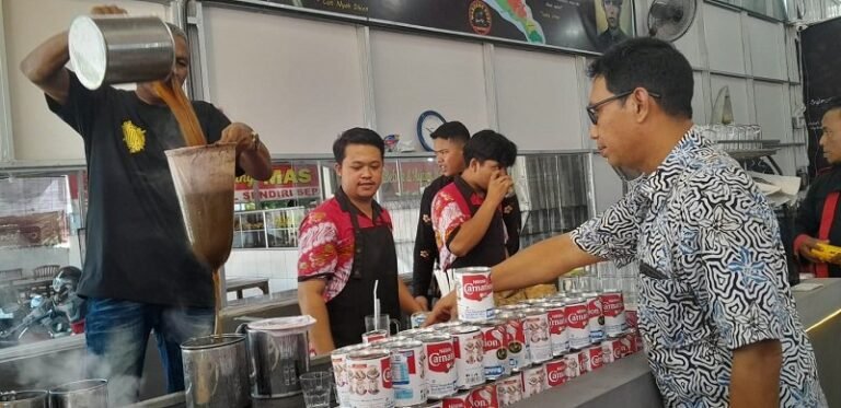 Waroeng Kupi Aceh, Persembahan Kopi dan Barista Asli Aceh