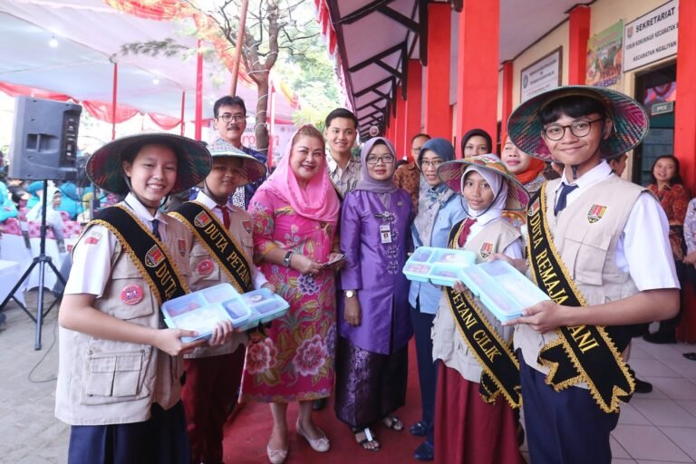 Uji Coba Implementasi Makan Siang Bergizi, Pemkot Semarang Luncurkan Program STROBERI