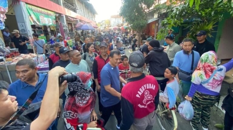 Ahmad Luthfi Kejutkan Pasar Soekarno Pastikan Pedagang Makmur