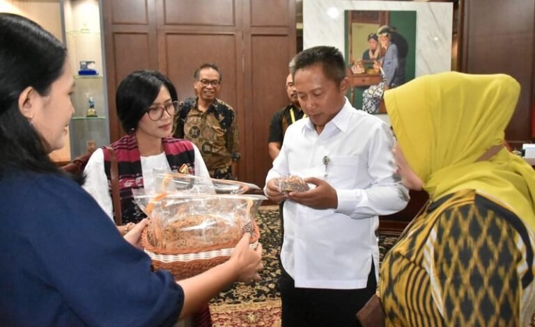 Pemkot Salatiga Apresiasi Olahan Gandum Tropis dari UKSW