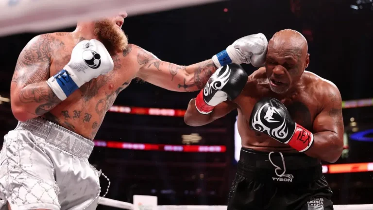 Mike Tyson Gagal Comeback, Pukulan Kalah Banyak dengan YouTuber