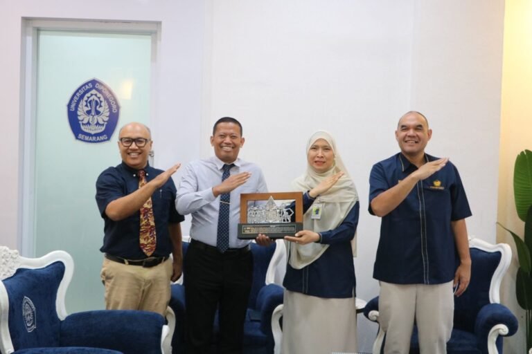 Bahas Penguatan Sinergi, Kakanwil DJP Jateng 1 Kunjungi Rektor Undip