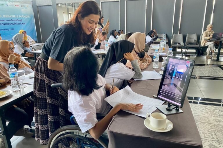 Garuda Indonesia dan Alunjiva Luncurkan Program Pelatihan Kewirausahaan Bagi Perempuan Penyandang Disabilitas