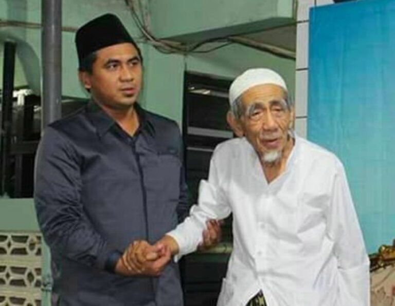 Pengamat UGM:Gus Yasin Membawa Legitimasi Moral yang Sulit Ditandingi 