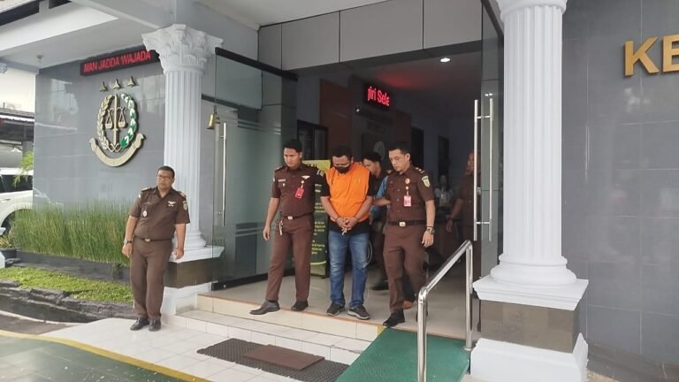 Pegawai Bank di Wonogiri Diamankan atas Dugaan Korupsi Rp3,3 Miliar
