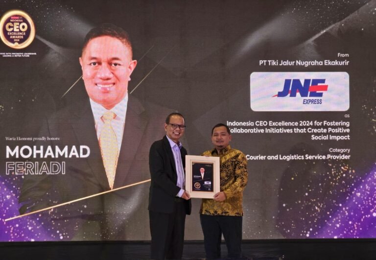 Presdir JNE Raih Penghargaan CEO Excellence 2024
