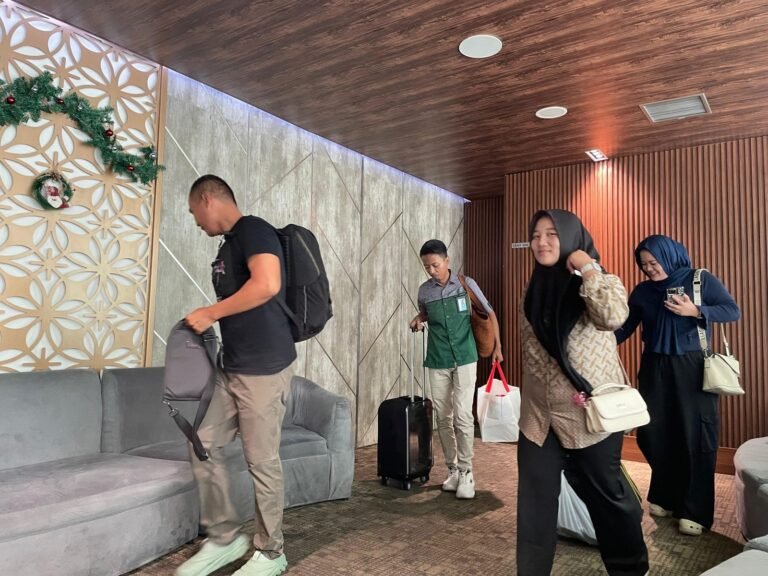 KAI Wisata Berikan Kemudahan Pesan Porter Lewat ePorter