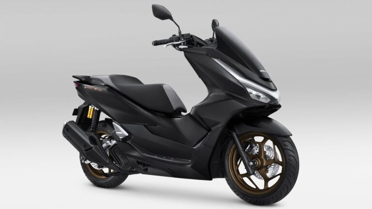Teknologi Honda RoadSync pada Honda PCX yang Cerdas, Canggih, dan Aman