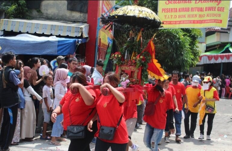 Puluhan Klenteng Tanah Air Ramaikan Kirab Tahun Baru Imlek di Kudus 